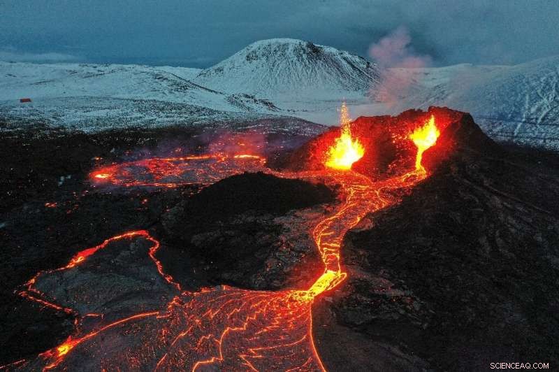 Iceland Volcano Emits Third Lava Stream Amid Ongoing Eruption