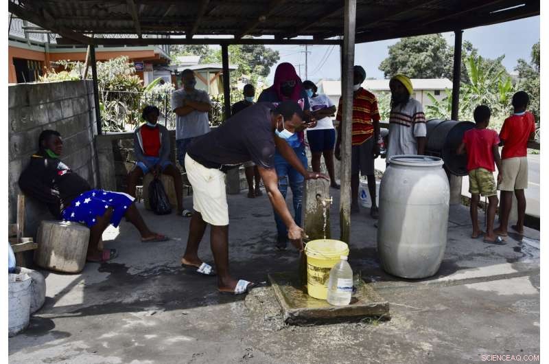 St. Vincent Volcano Continues to Erupt: Massive Explosion Shakes Island