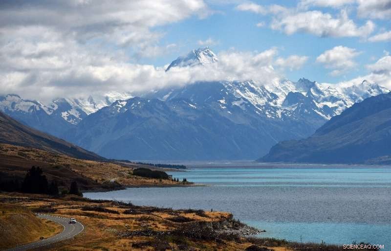 New Zealand Mandates Banks to Disclose Climate Impact – A Global First