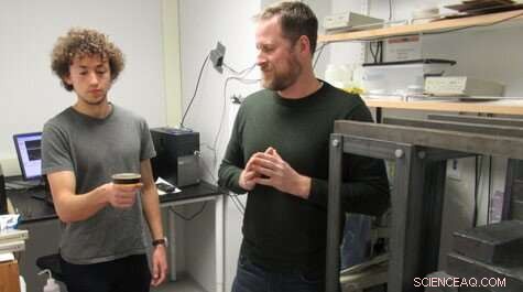 Cold War Legacy: Investigating Cesium‑137 Contamination in U.S. Honey