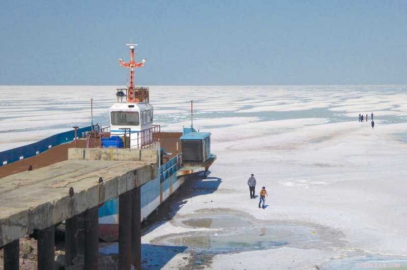US and Iranian Scientists Collaborate to Restore Lake Urmia