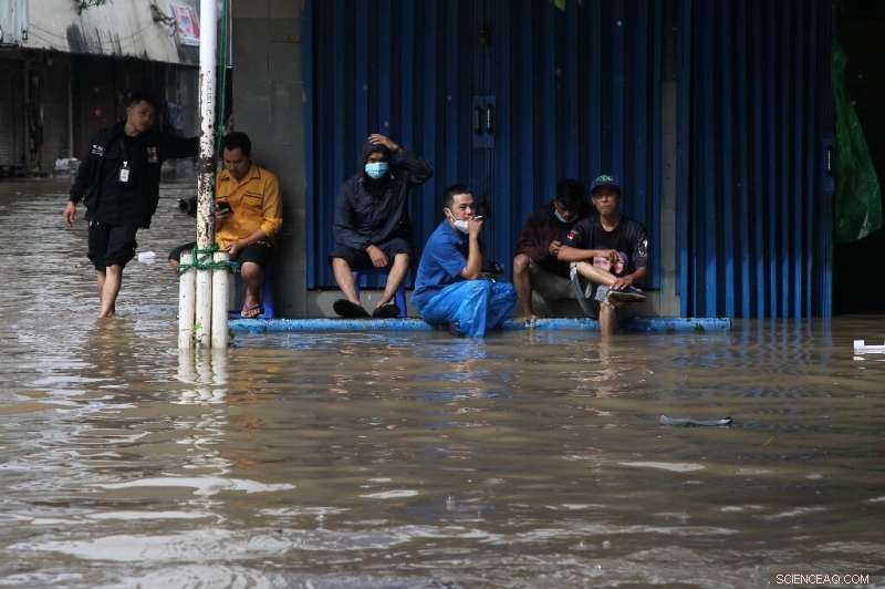 New Report Reveals Millions Endangered by Cities’ Lack of Climate Adaptation