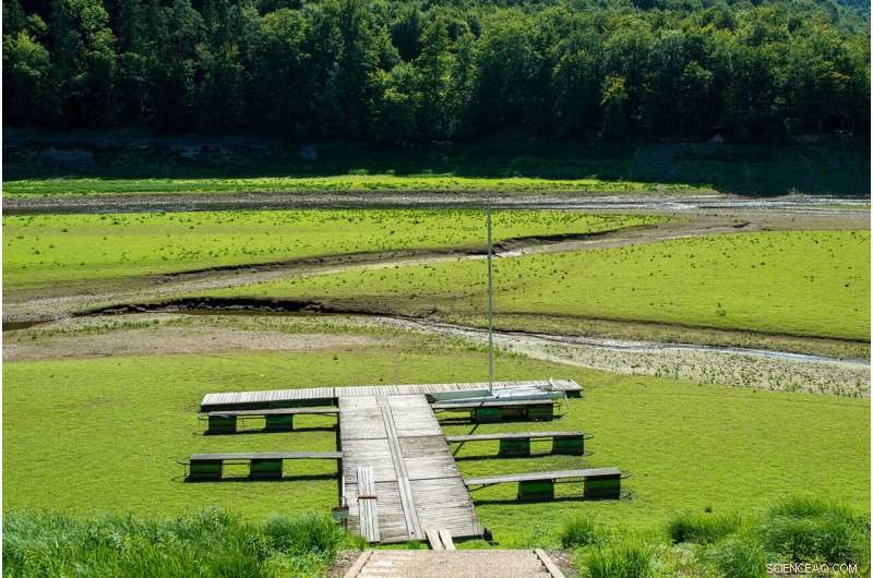 New Study Reveals Dams Emit Significantly More CO₂ Than Estimated