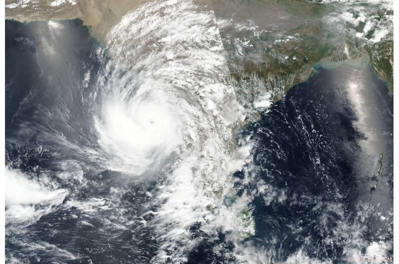 India Prepares for Strong Cyclone Amid Rising COVID-19 Deaths