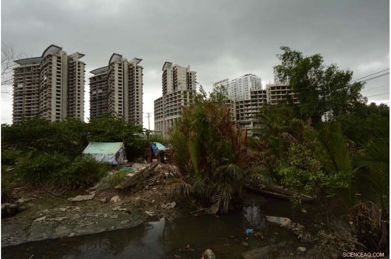 Urban Megaprojects Undermine Water Justice for Local Communities