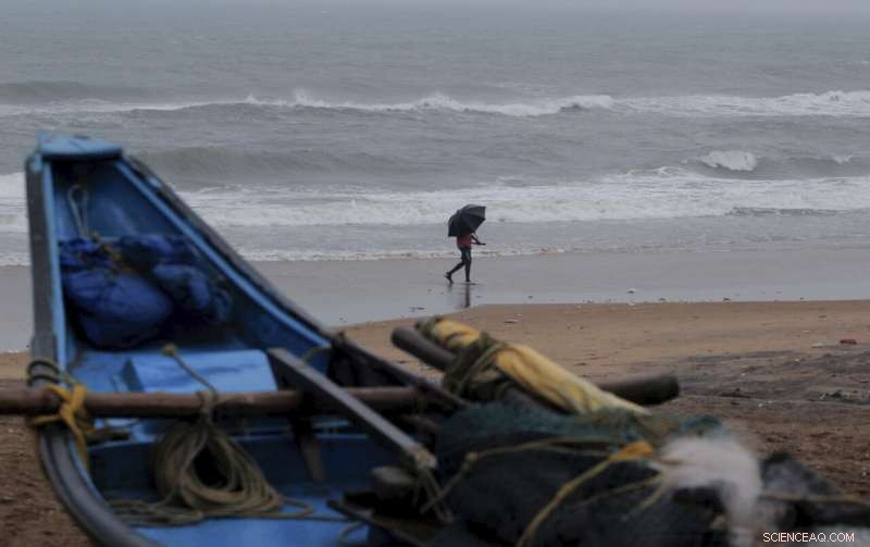 India Evacuates Thousands as Powerful Cyclone Yaas Approaches Coast