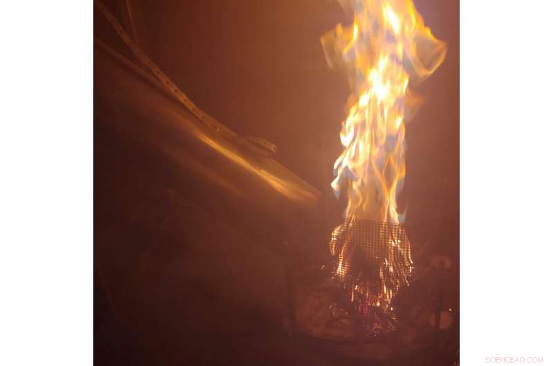 How Cold Wildfire Smoke Contributes to Water‑Repellent Soils in Burned Landscapes