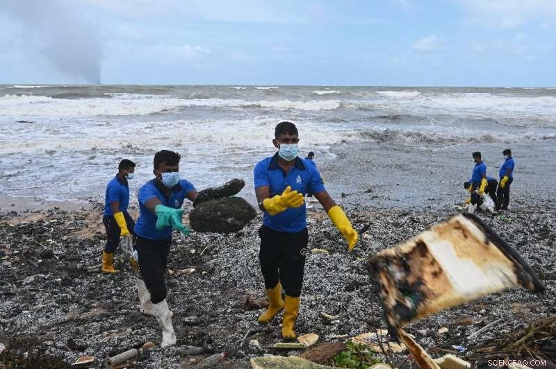 Sri Lanka Prepares for Coastal Pollution After Container Ship Fires