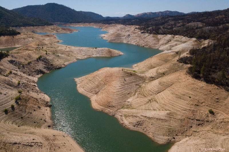 California Prepares for a Dry Fire Season Amid Drought Conditions