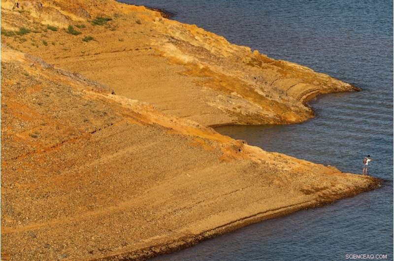 California Reservoirs Strain Under Drought Ahead of Heatwave