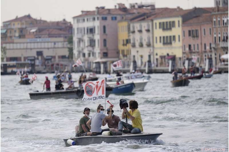 Venice Restarts Cruise Ship Service Amid Growing Environmental Protests
