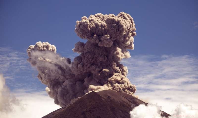 New Insights into Earth s Mantle Shed Light on Indonesia s Explosive Volcanoes