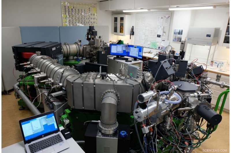 New Insights into Earth s Mantle Shed Light on Indonesia s Explosive Volcanoes