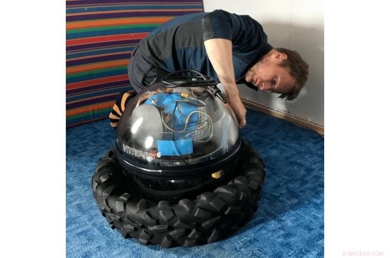 Ocean-Bottom Seismometer Measures Glacier Movement Speed