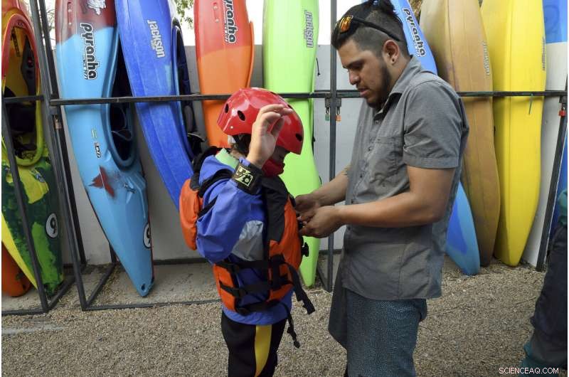 Colorado Rafters Rush to Water Oases Amid Persistent Drought