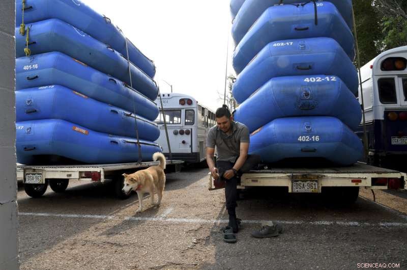 Colorado Rafters Rush to Water Oases Amid Persistent Drought