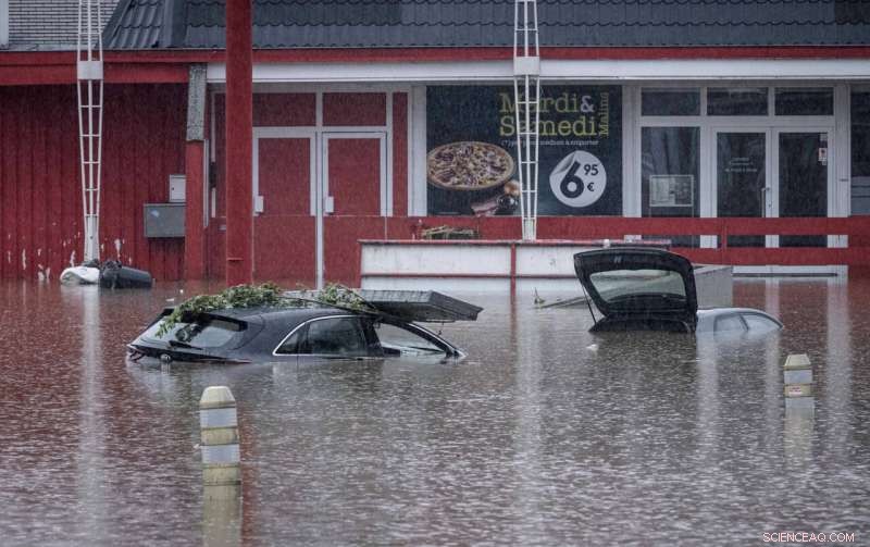 Europe Floods: Rescue Efforts Continue as Fatalities Exceed 90