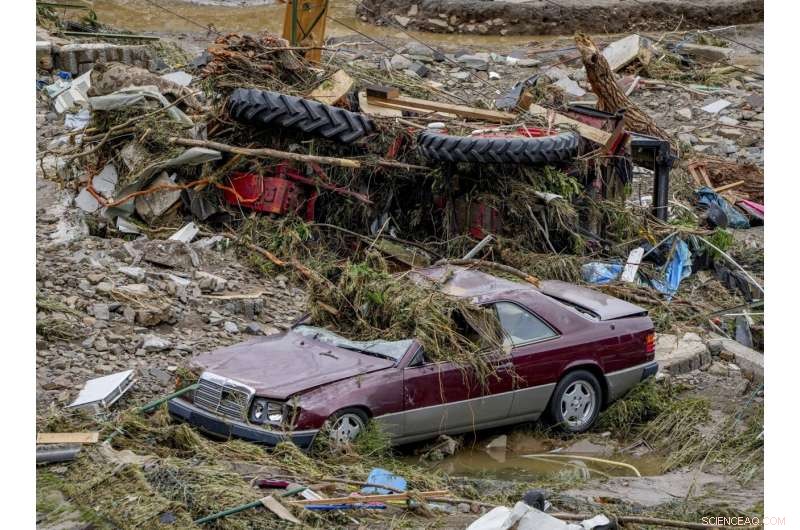 Europe Floods: Rescue Efforts Continue as Fatalities Exceed 90