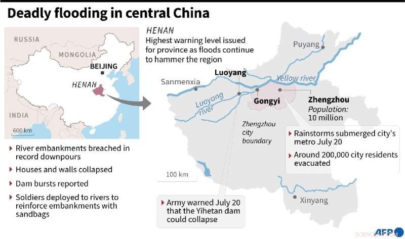Zhengzhou Residents Navigate After Record Flooding Claims 33 Lives