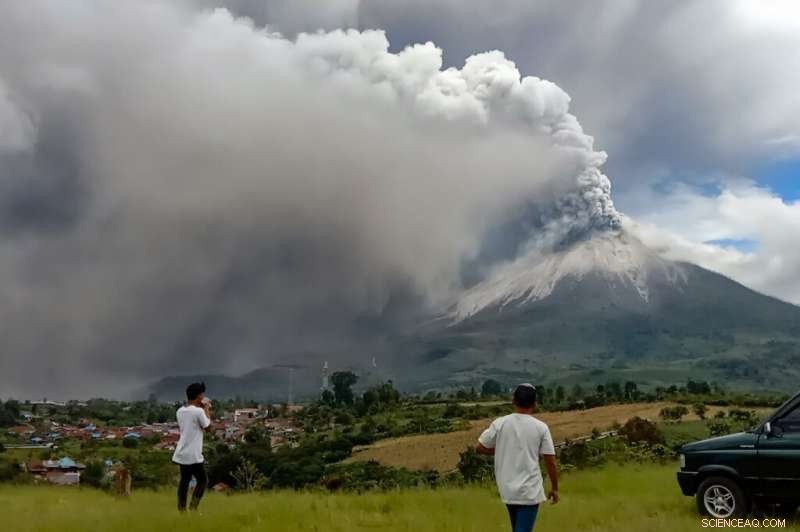 Mount Sinabung Erupts, Sending Ash and Smoke Skyward in North Sumatra