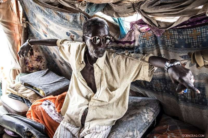 Future at Stake: Waste Pickers Fear Decline at Senegal s Mega Dump