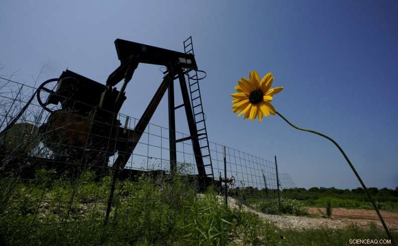 Abandoned Oil & Gas Wells Persistently Leak Toxic Chemicals
