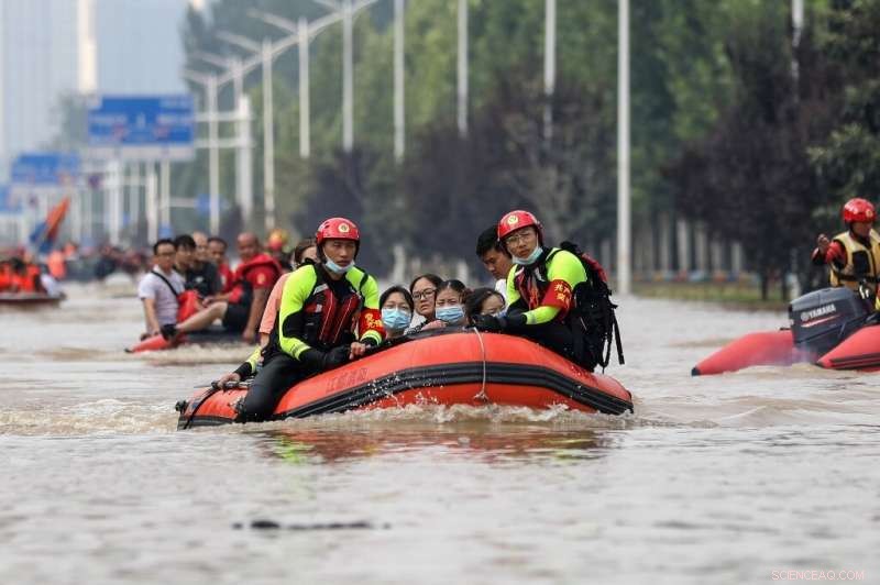 Central China Floods: 302 Lives Lost, Dozens Still Missing