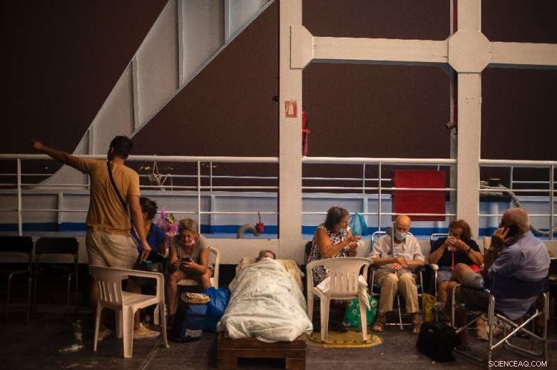 Nearly 100,000 Hectares of Greek Forests Destroyed by Record Wildfires