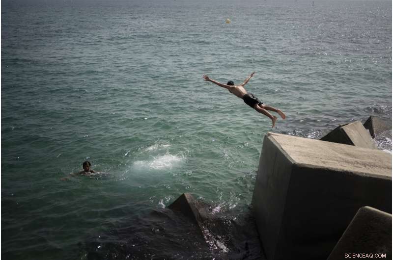 Heatwave Sweeps Southern Europe and North Africa