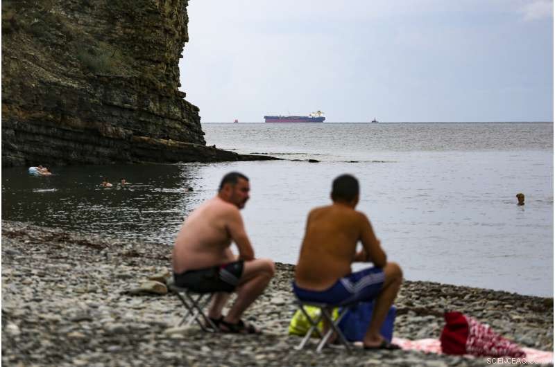 Russia Launches Investigation into Major Black Sea Oil Spill