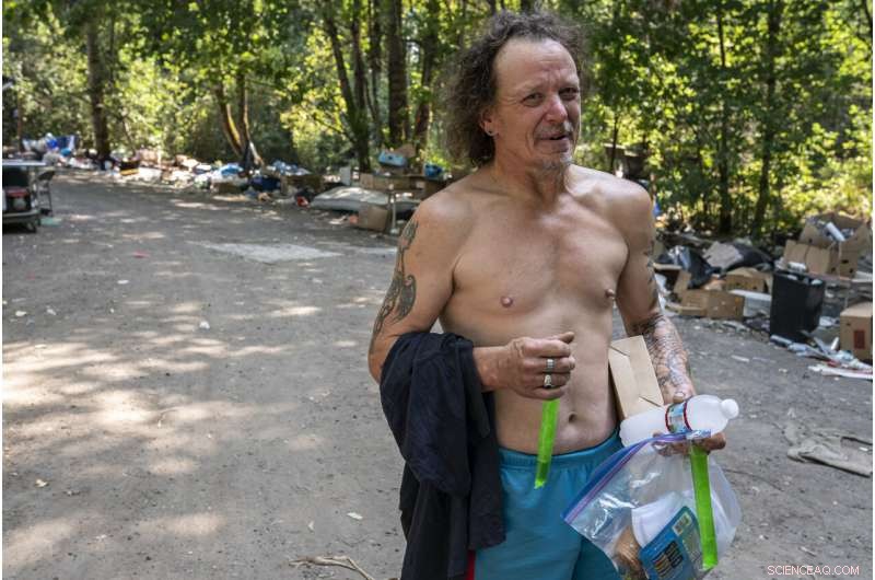 Northwest Heat Wave and Wildfire Smoke Threaten Public Health