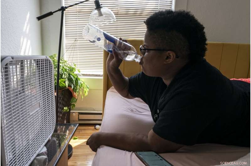 Northwest Heat Wave and Wildfire Smoke Threaten Public Health