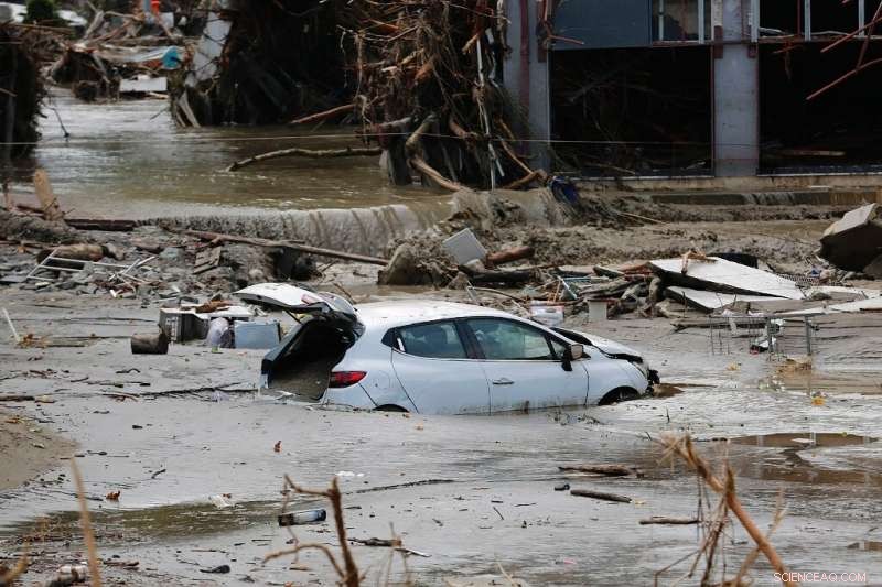 27 Dead in Turkey’s Devastating Flash Floods, Erdogan to Inspect Site