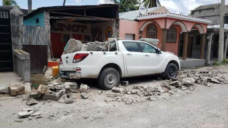 Haiti Devastated by 7.2-Magnitude Earthquake, 227 Lives Lost