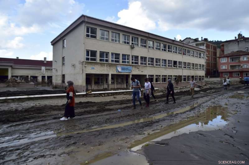 Northern Turkey Floods: 40+ Lives Lost in Devastating Storms