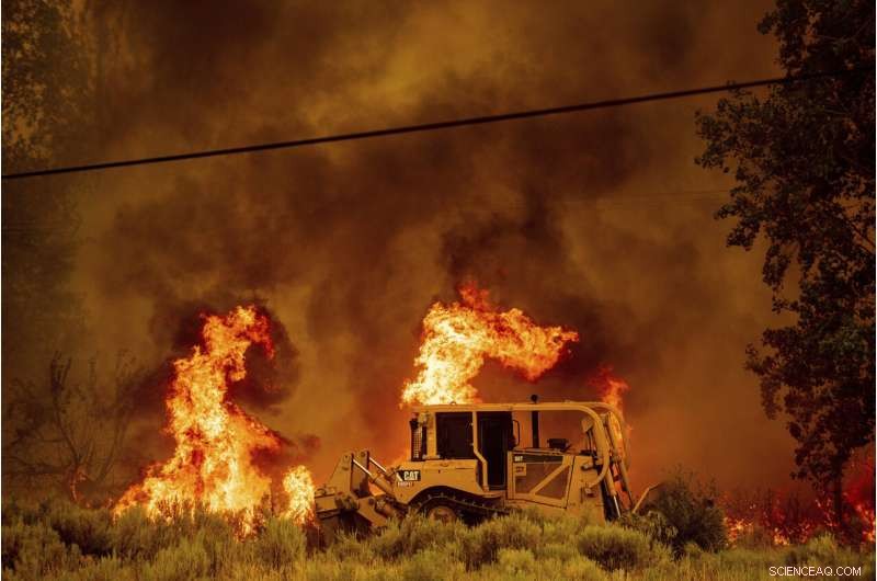 Northern California Wildfires Escalate, Threatening Communities