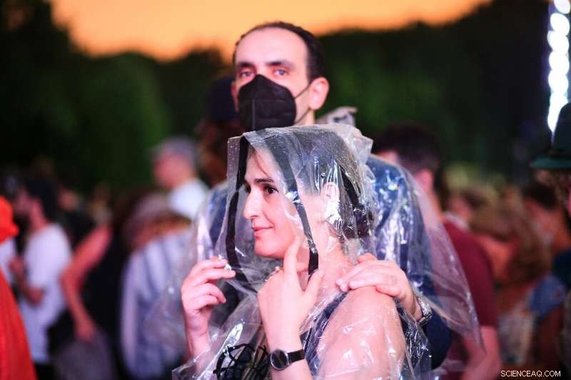 Hurricane Henri Approaches US East Coast: What to Expect