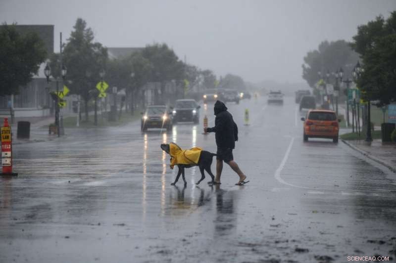Tropical Storm Henri Strikes Rhode Island, Leaving Thousands Without Power
