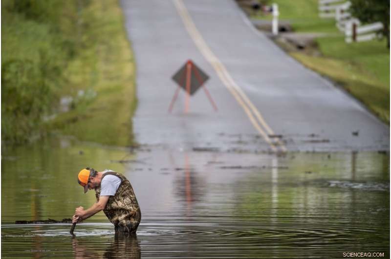 Massive Flooding in Rural Tennessee: 17-Inch Rainstorm Claims 10 Lives
