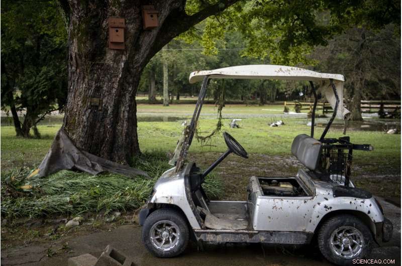 Massive Flooding in Rural Tennessee: 17-Inch Rainstorm Claims 10 Lives