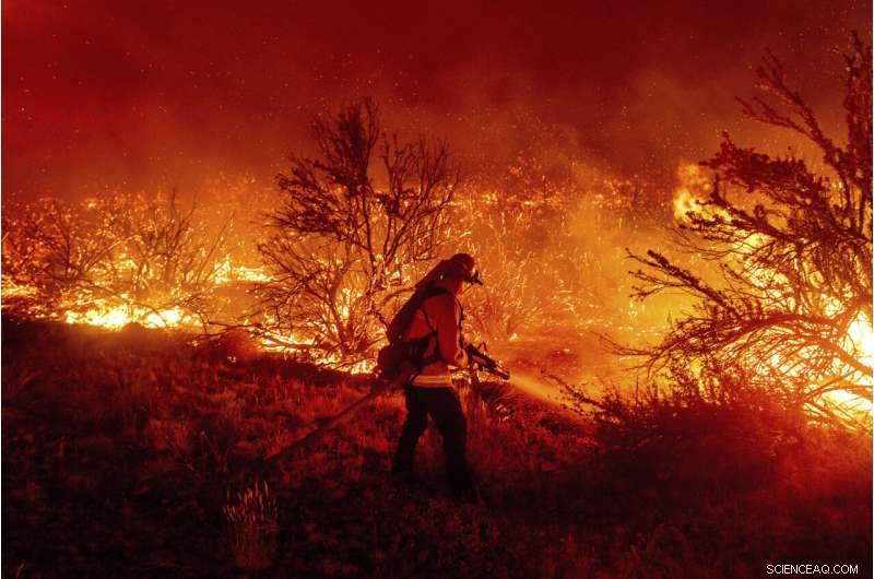 Why Some Wildfires Take Months to Subdue: A Comprehensive Expert Guide