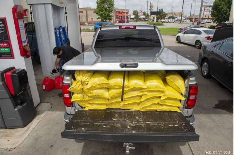 Hurricane Ida Expected to Intensify as It Approaches Louisiana