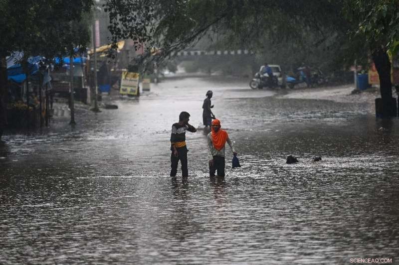 India Faces Growing Flood Threat as Torrential Monsoon Rains Intensify