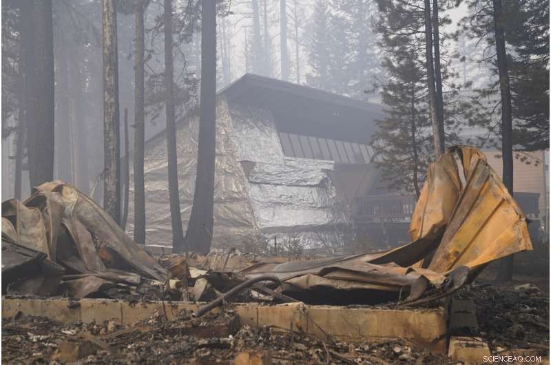 Favorable Winds Bring New Hope in California Wildfire Fight