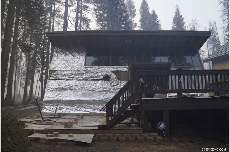 Favorable Winds Bring New Hope in California Wildfire Fight