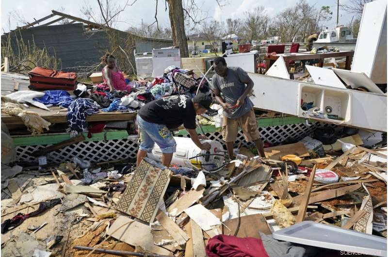 New Orleans Restores Power and Resumes Flights After Hurricane Ida