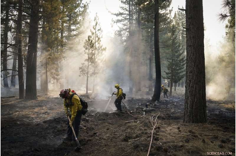 Lake Tahoe City Safe for Visitors, Wildfire Containment Still Ongoing