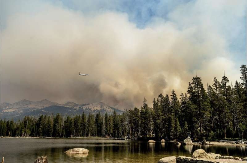 Lake Tahoe City Safe for Visitors, Wildfire Containment Still Ongoing