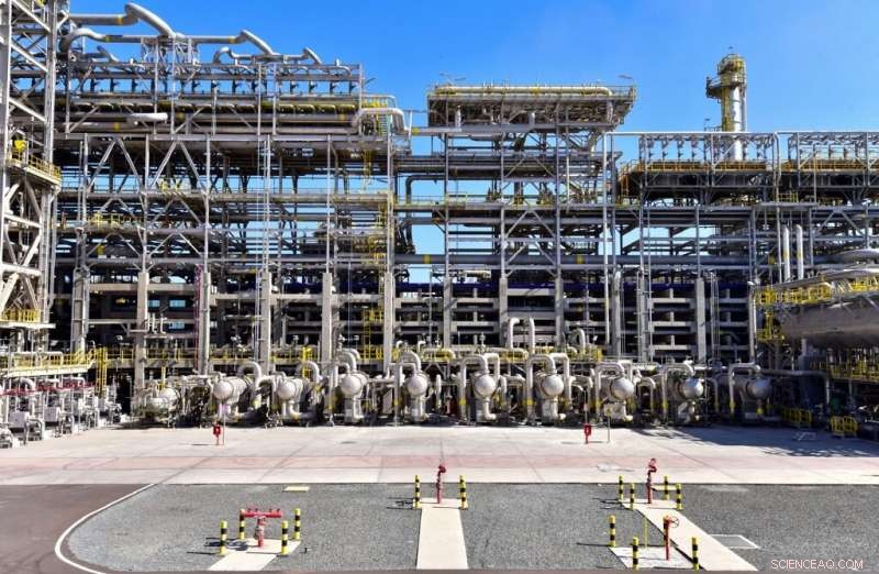 Biden Administration Announces 20% Reduction Target for Aviation Emissions