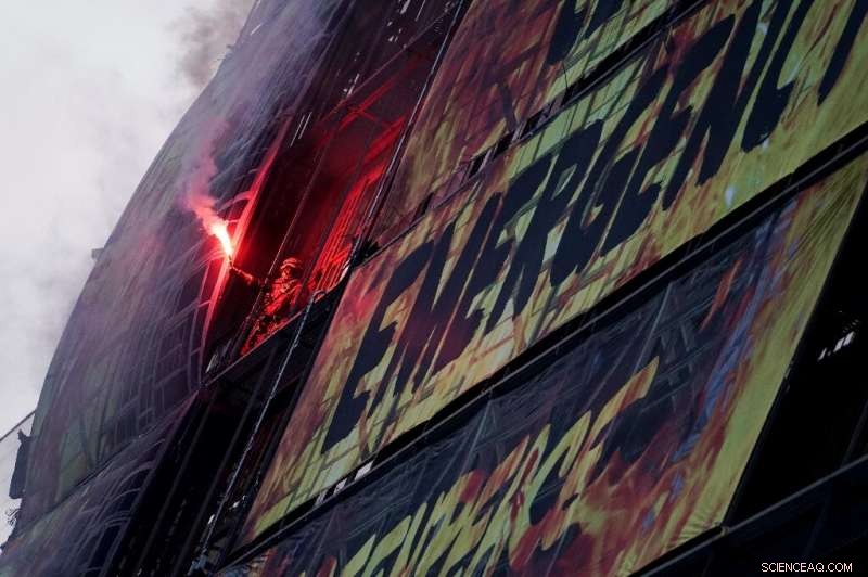 Greenpeace Leader Reflects on 50 Years of Activism: Challenges Ahead